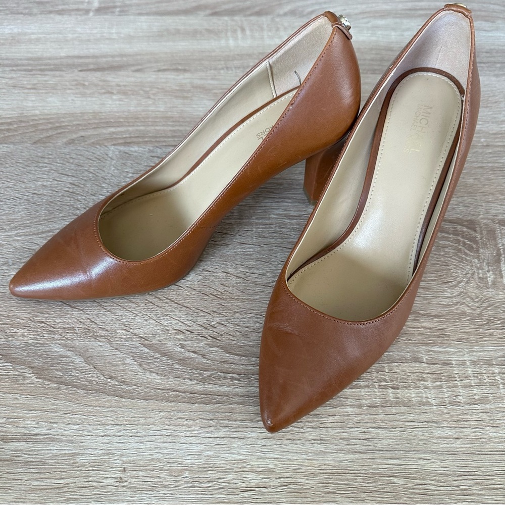 🤎EUC Michael Kors Leather 3 1/2” Wrapped Heel, Luggage/mocha, Size 6.5